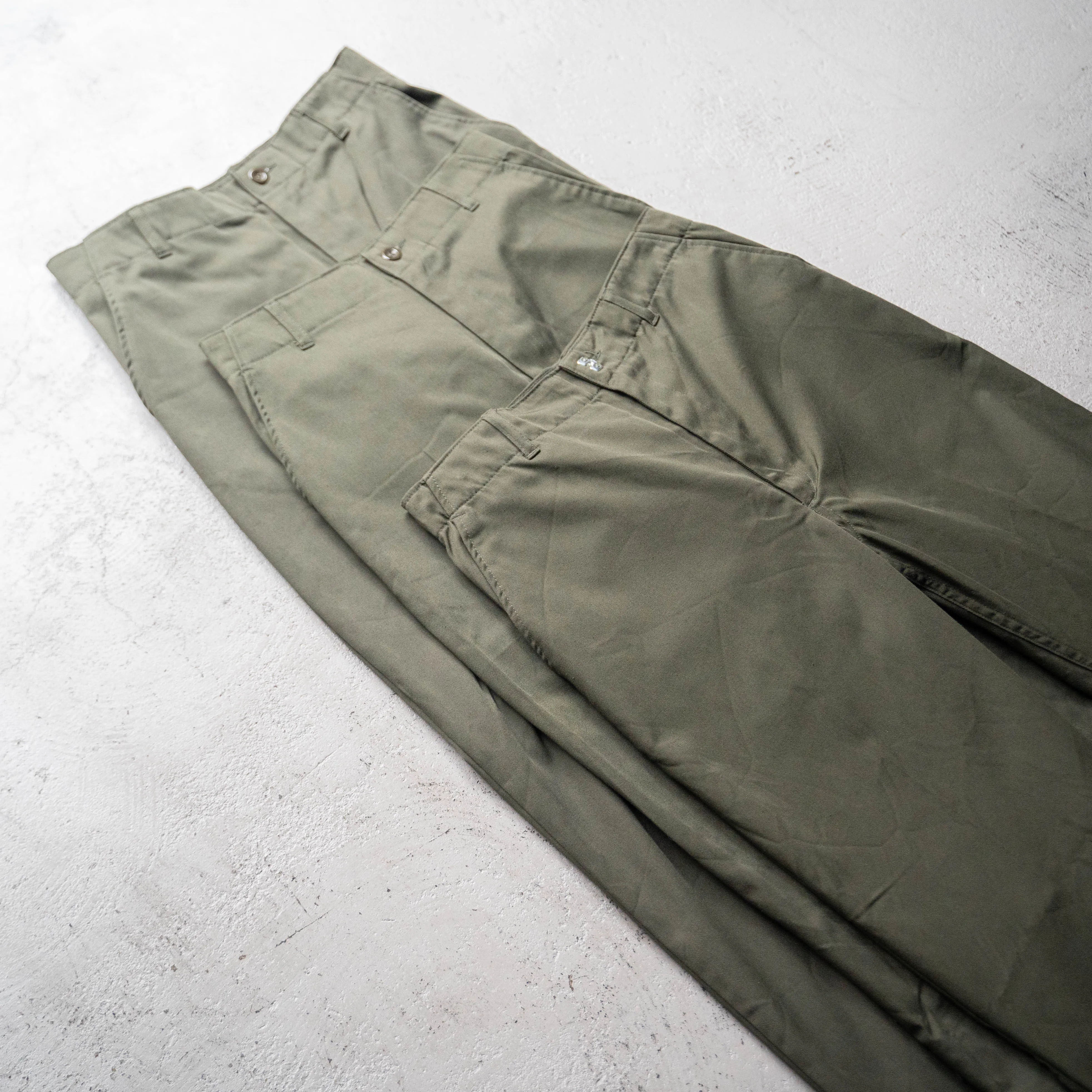 around 1970s Belgium military olive green utility pants -dead stock-