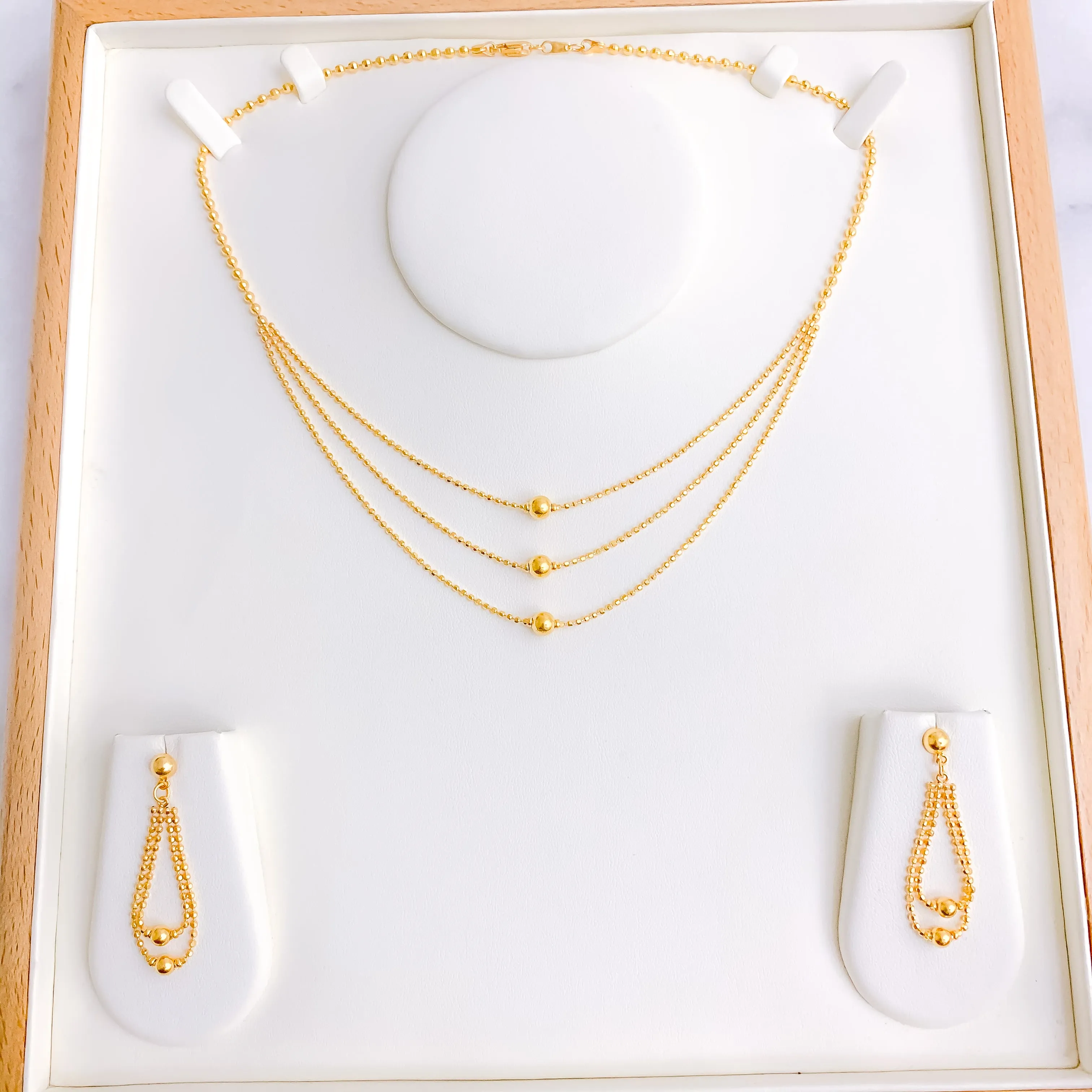 Beaded Three Lara Necklace Set