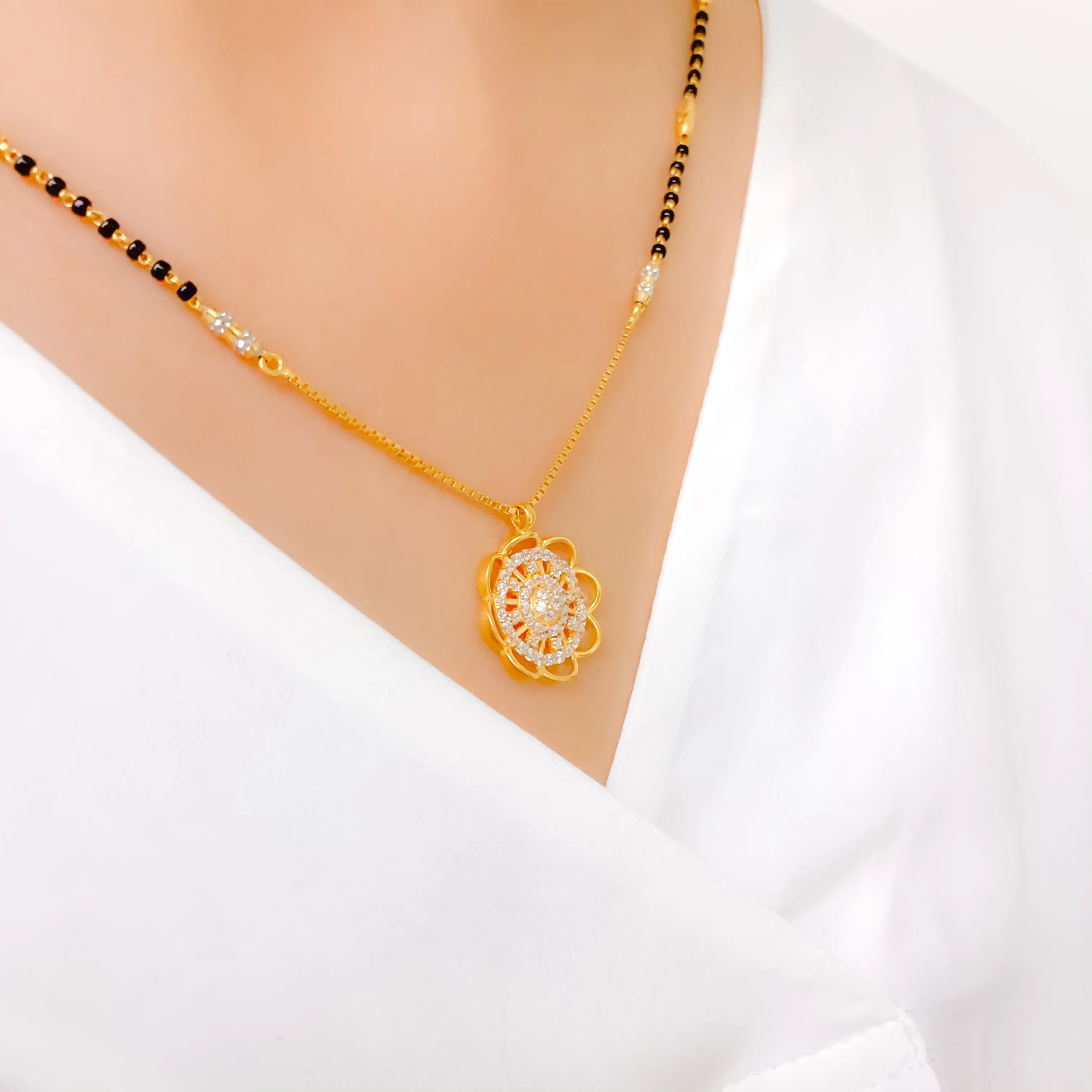 Blooming Flower Mangalsutra