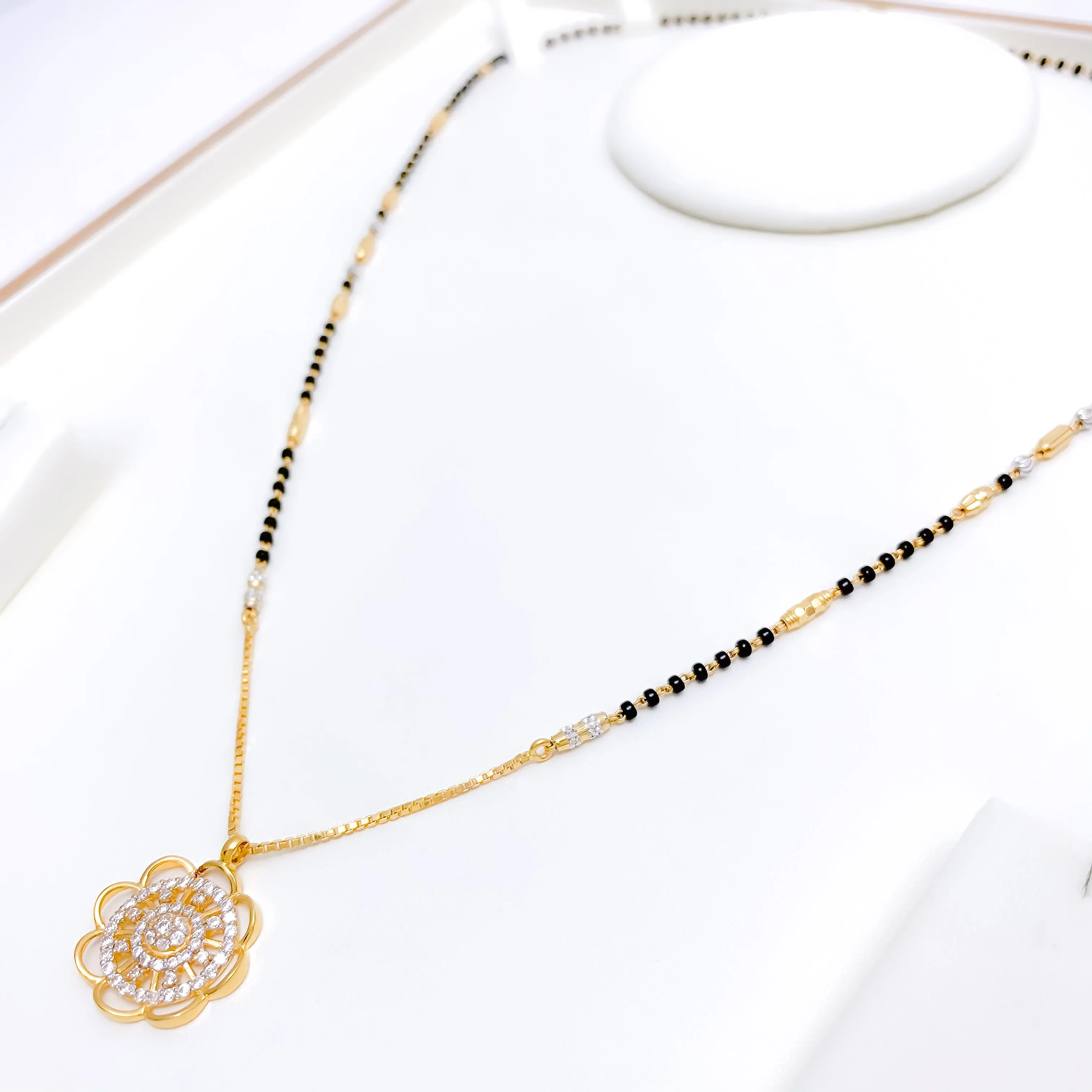 Blooming Flower Mangalsutra