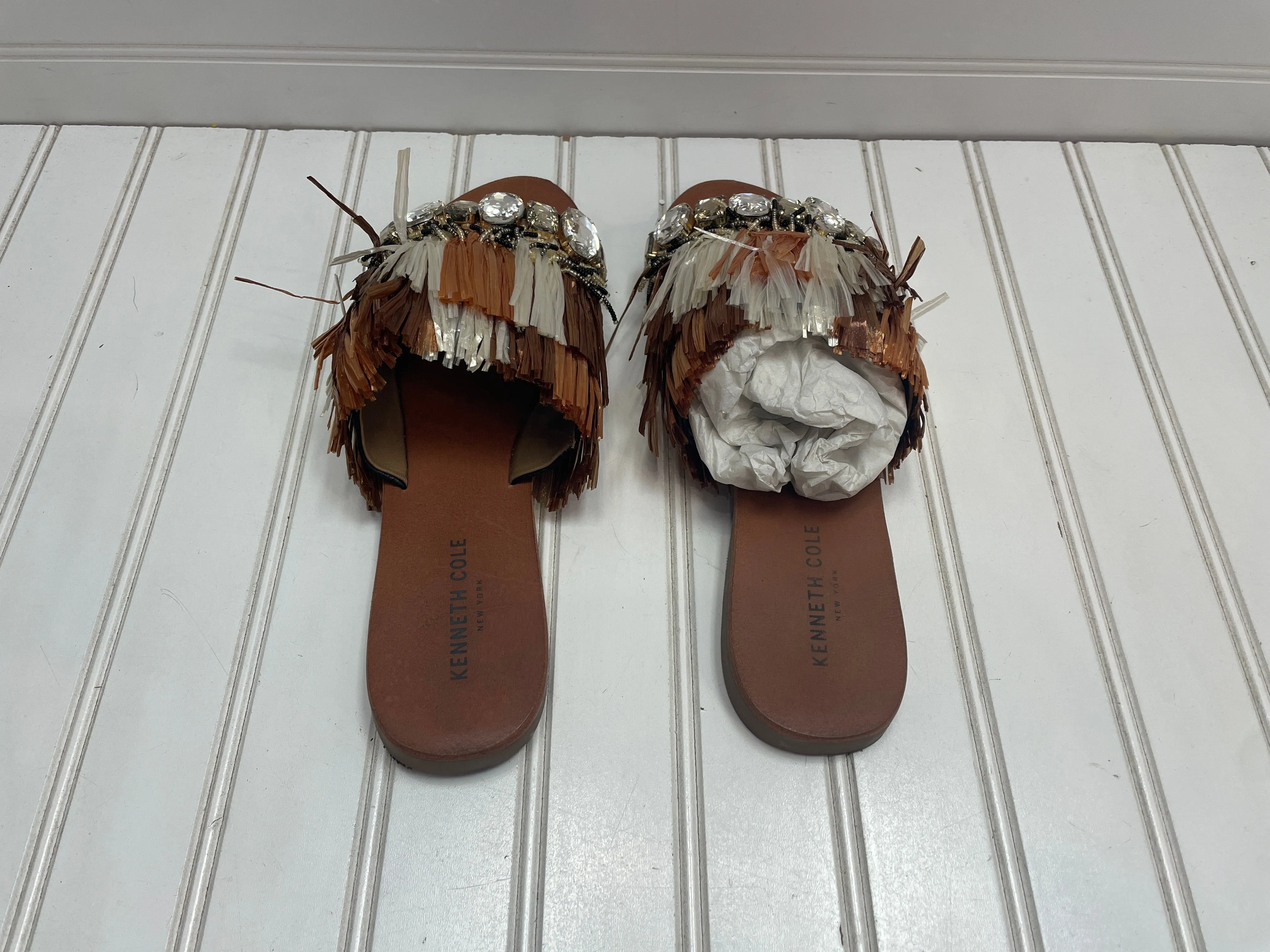 Brown & Tan Sandals Flats Kenneth Cole, Size 10