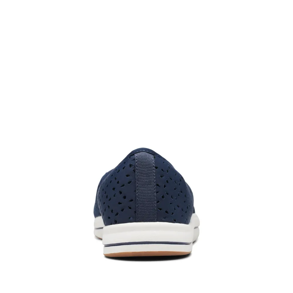 Clarks Women's Breeze Emily Perfed Slip On in Navy