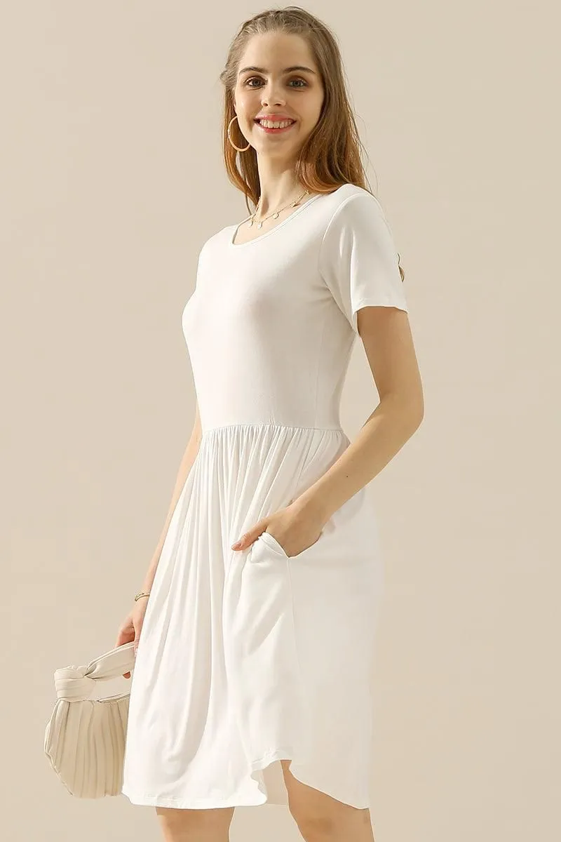 CREWNECK SHIRRED FLOWY SWING SHORT SLEEVE DRESSES