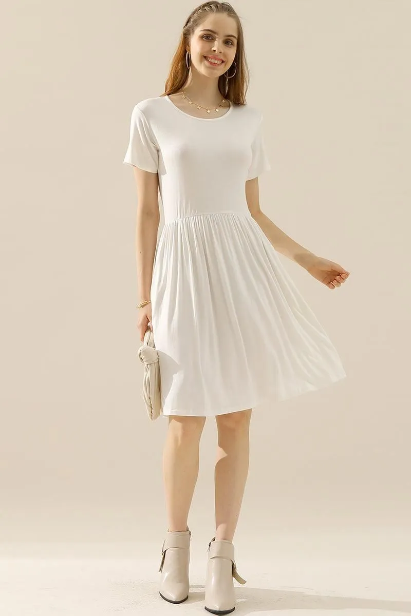 CREWNECK SHIRRED FLOWY SWING SHORT SLEEVE DRESSES